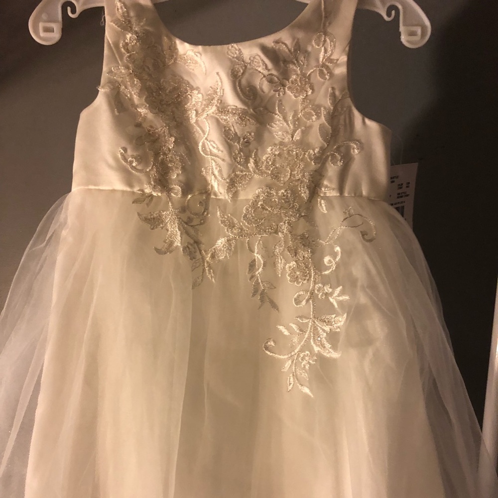 Short David’s bridal flower girl dress
